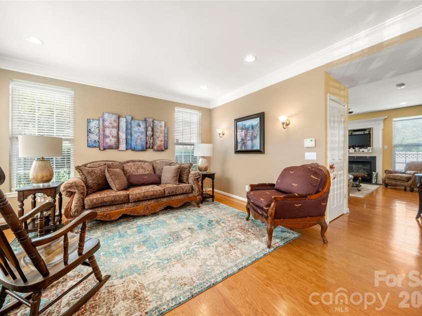 7641 Bluff Point Lane, Denver, NC 28037.  MLS# CAR4395074, YatesRealty ID 31245. 
