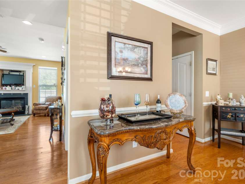 7641 Bluff Point Lane, Denver, NC 28037.  MLS# CAR4395074, YatesRealty ID 31245. 