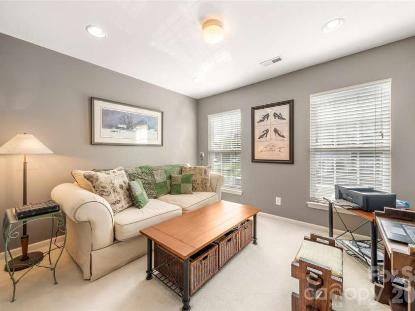 7641 Bluff Point Lane, Denver, NC 28037.  MLS# CAR4395074, YatesRealty ID 31245. 