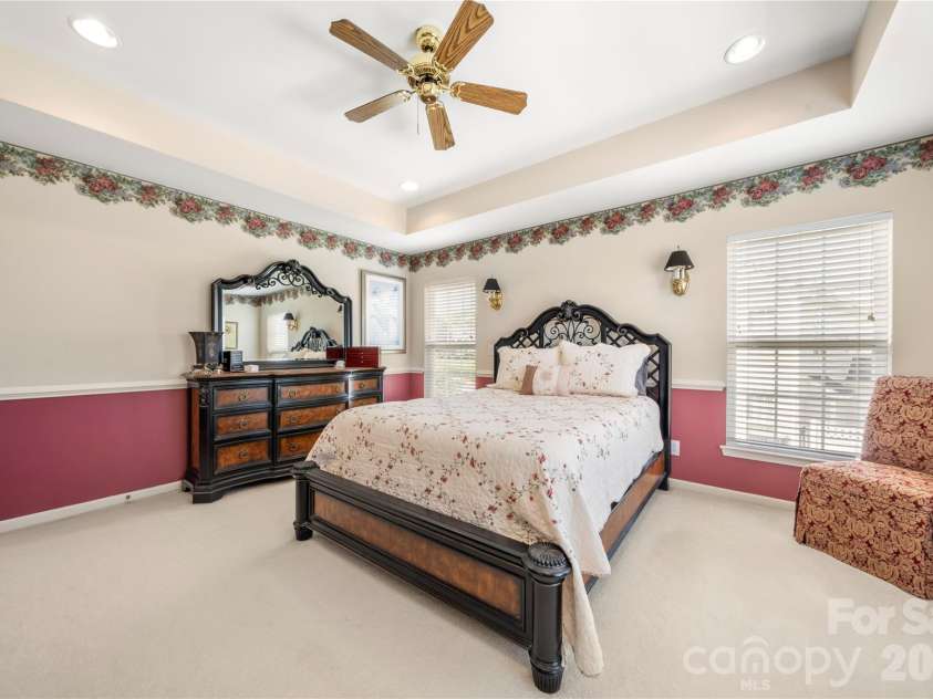 7641 Bluff Point Lane, Denver, NC 28037.  MLS# CAR4395074, YatesRealty ID 31245. 