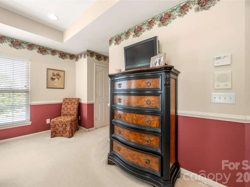 7641 Bluff Point Lane, Denver, NC 28037.  MLS# CAR4395074, YatesRealty ID 31245. 