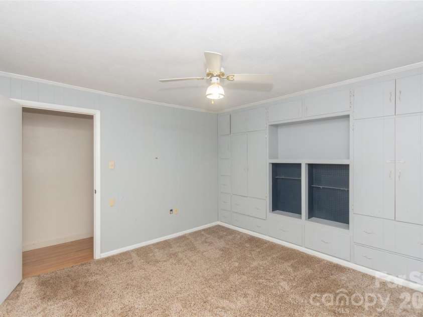 3303 Pikeview Road, Fort Mill, SC 29715.  MLS# CAR4388253, YatesRealty ID 31246. 