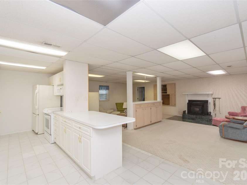 3303 Pikeview Road, Fort Mill, SC 29715.  MLS# CAR4388253, YatesRealty ID 31246. 