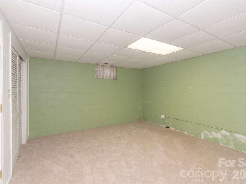 3303 Pikeview Road, Fort Mill, SC 29715.  MLS# CAR4388253, YatesRealty ID 31246. 