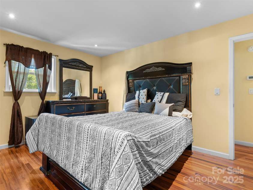 5 Granite Drive, Hendersonville, NC 28792.  MLS# CAR4266478, YatesRealty ID 31249. Primary bedroom.