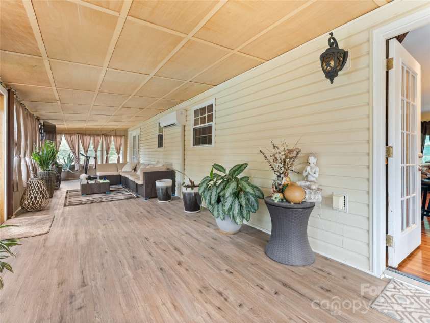 5 Granite Drive, Hendersonville, NC 28792.  MLS# CAR4266478, YatesRealty ID 31249. Second view of sunroom.