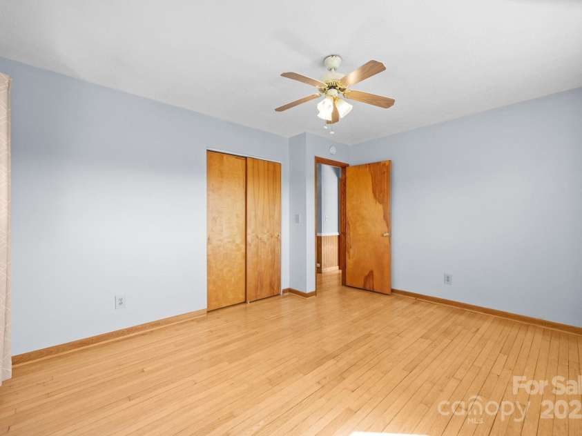 100 Young Drive, Candler, NC 28715.  MLS# CAR4230745, YatesRealty ID 3125. 