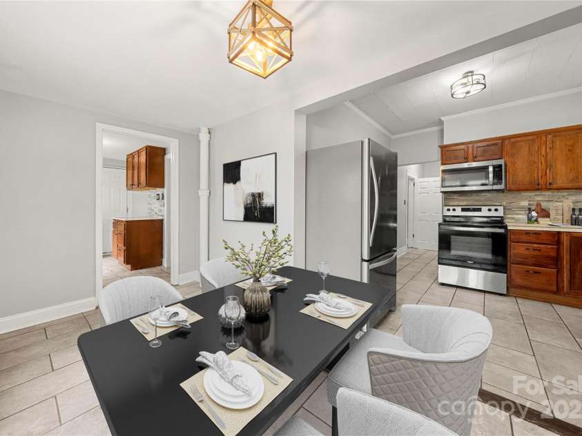 215 D Street, Newton, NC 28658.  MLS# CAR4305163, YatesRealty ID 3125. 