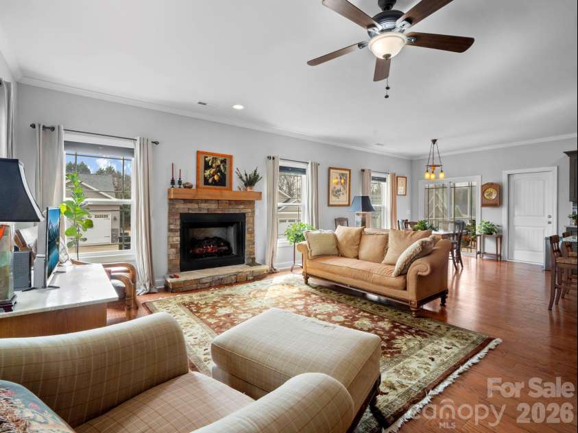 614 Downing Way, Landrum, SC 29356.  MLS# CAR4349559, YatesRealty ID 3125. Natural gas log fireplace