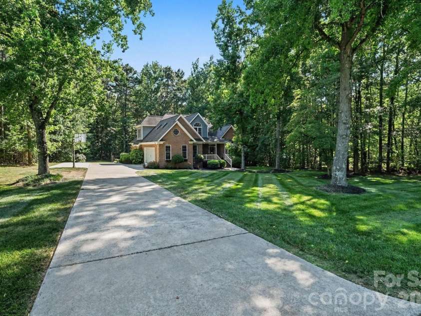 105 Orchard Ridge Road, Locust, NC 28097.  MLS# CAR4394880, YatesRealty ID 31250. 