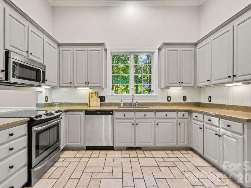 105 Orchard Ridge Road, Locust, NC 28097.  MLS# CAR4394880, YatesRealty ID 31250. 