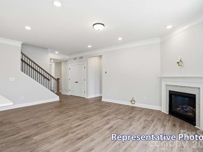 6016 New River Drive, Huntersville, NC 28078.  MLS# CAR4394334, YatesRealty ID 31251. 