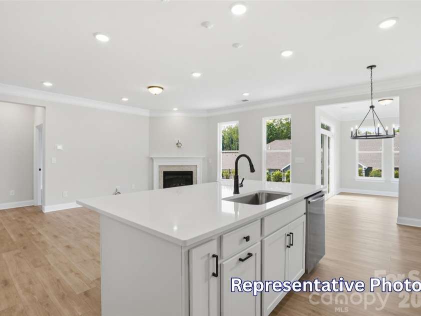 6016 New River Drive, Huntersville, NC 28078.  MLS# CAR4394334, YatesRealty ID 31251. 