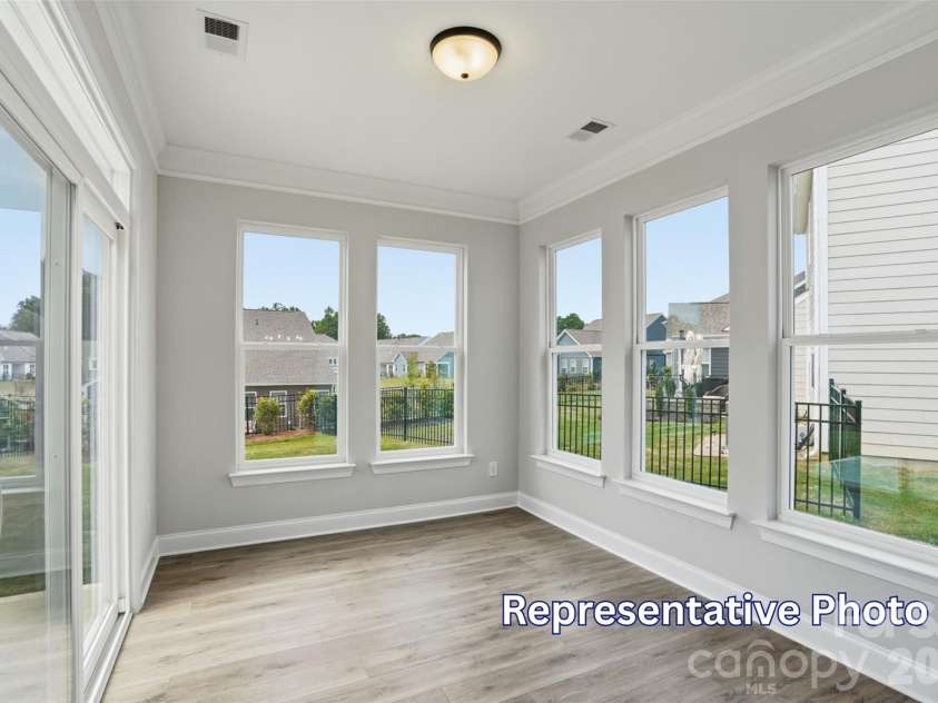 6016 New River Drive, Huntersville, NC 28078.  MLS# CAR4394334, YatesRealty ID 31251. 