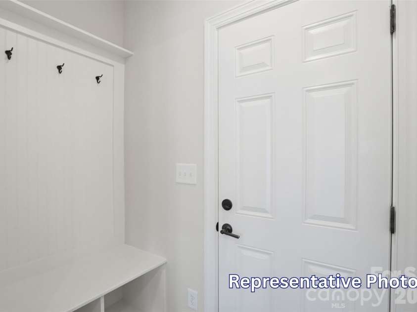 6016 New River Drive, Huntersville, NC 28078.  MLS# CAR4394334, YatesRealty ID 31251. 