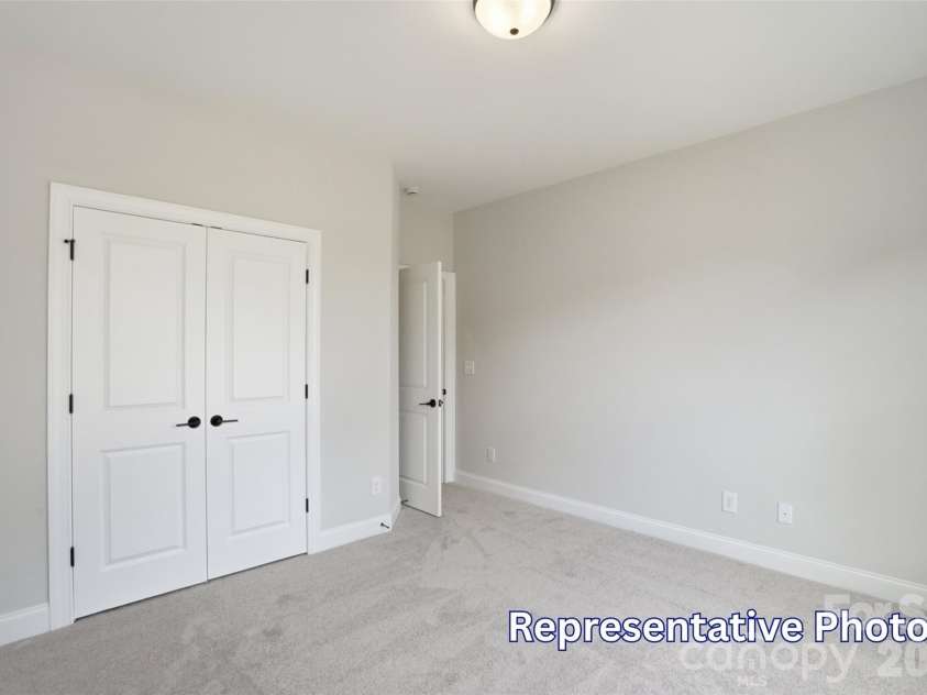 6016 New River Drive, Huntersville, NC 28078.  MLS# CAR4394334, YatesRealty ID 31251. 