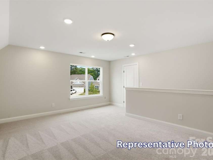 6016 New River Drive, Huntersville, NC 28078.  MLS# CAR4394334, YatesRealty ID 31251. 