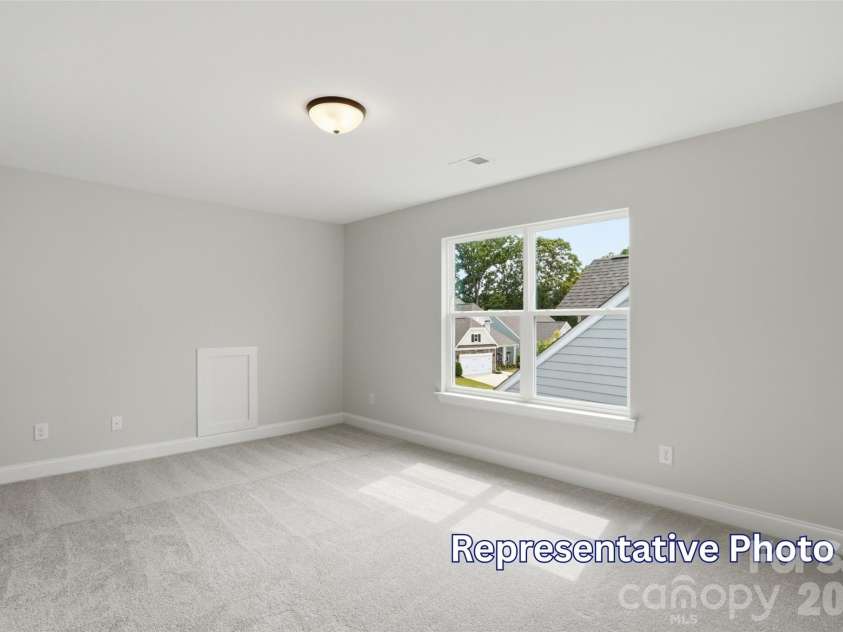 6016 New River Drive, Huntersville, NC 28078.  MLS# CAR4394334, YatesRealty ID 31251. 
