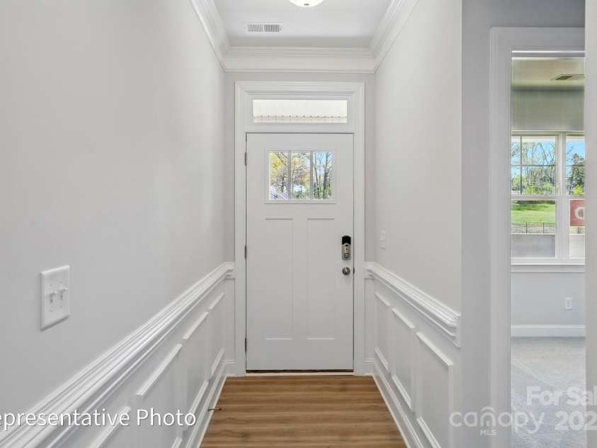 155 Prestwick Way, Mooresville, NC 28115.  MLS# CAR4286540, YatesRealty ID 31252. 