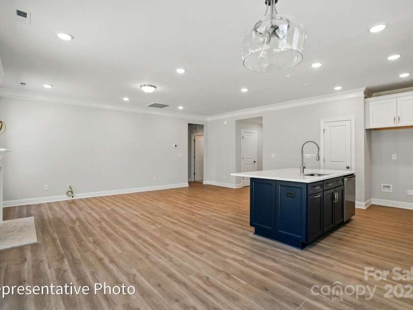 155 Prestwick Way, Mooresville, NC 28115.  MLS# CAR4286540, YatesRealty ID 31252. 