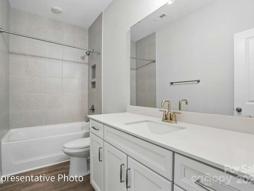 155 Prestwick Way, Mooresville, NC 28115.  MLS# CAR4286540, YatesRealty ID 31252. 