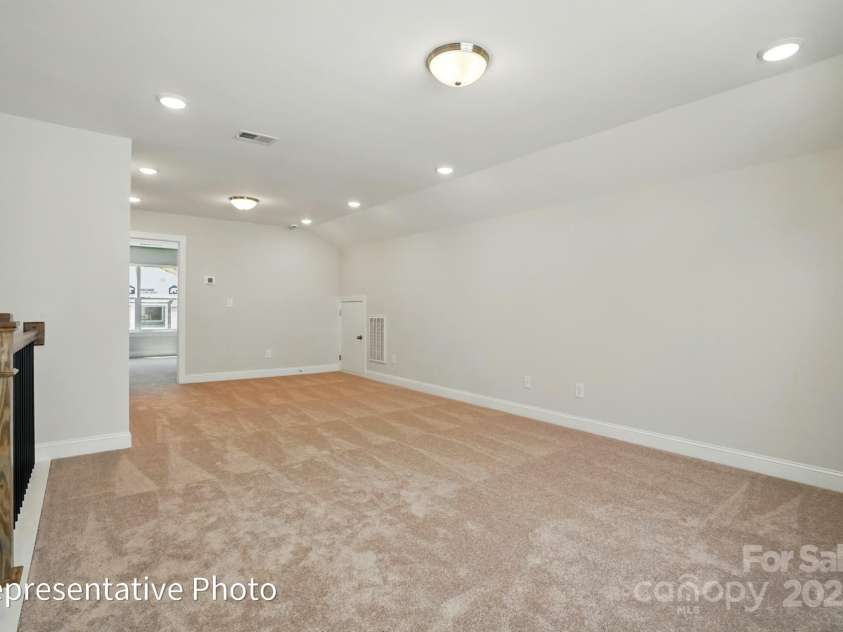 155 Prestwick Way, Mooresville, NC 28115.  MLS# CAR4286540, YatesRealty ID 31252. 