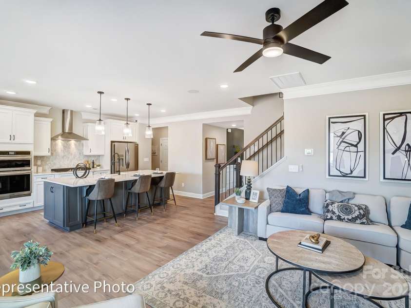 1432 Ardmore Drive, Sherrills Ford, NC 28673.  MLS# CAR4267365, YatesRealty ID 31253. 