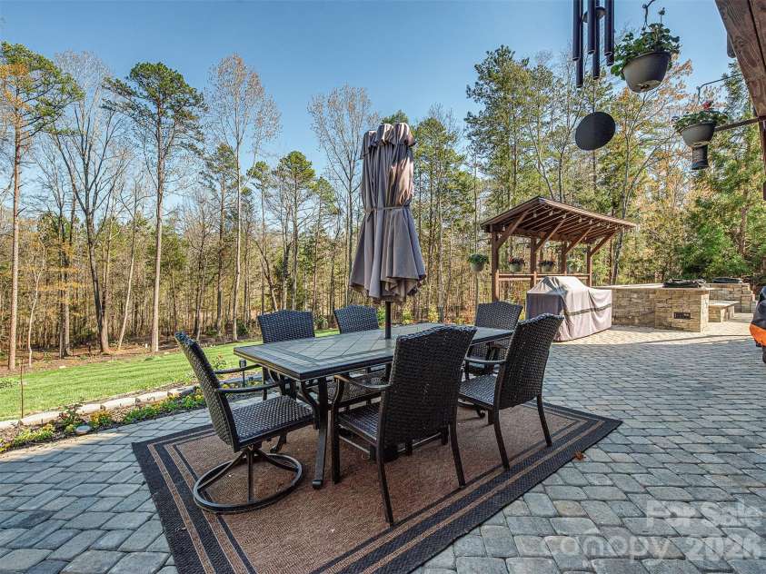 7209 Yellowhorn Trail, Waxhaw, NC 28173.  MLS# CAR4393930, YatesRealty ID 31253. 