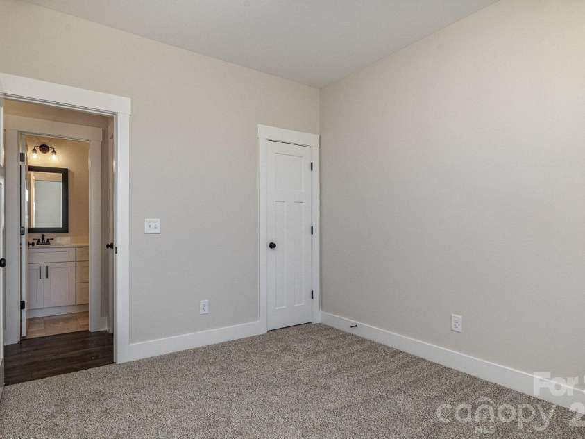 48 Tanseyleaf Drive, Smithfield, NC 27577.  MLS# CAR4394646, YatesRealty ID 31256. Bedroom 3