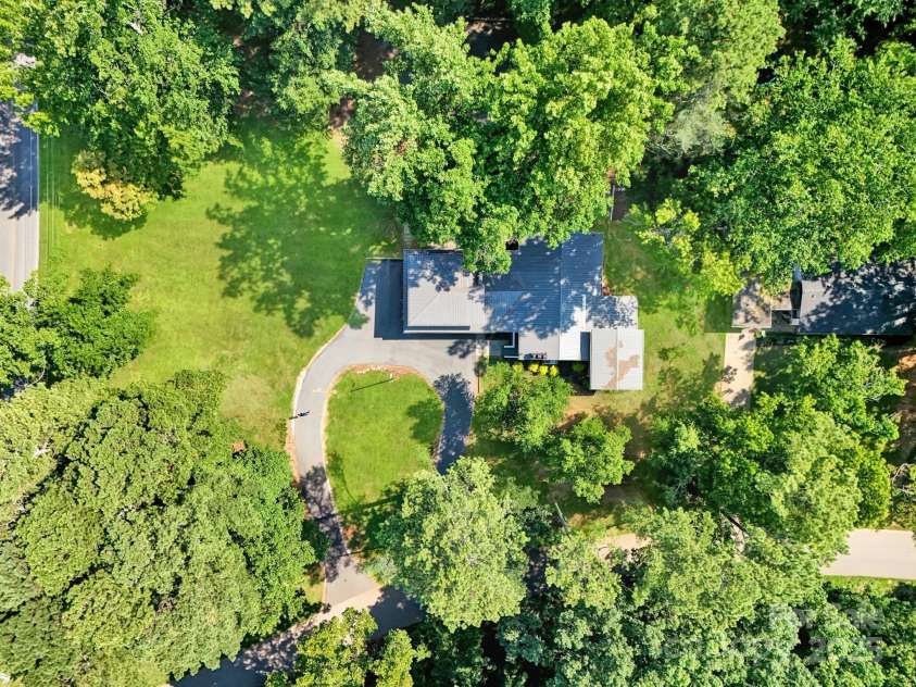 103 Forest Hills Drive, Gaffney, SC 29340.  MLS# CAR4280381, YatesRealty ID 31257. 