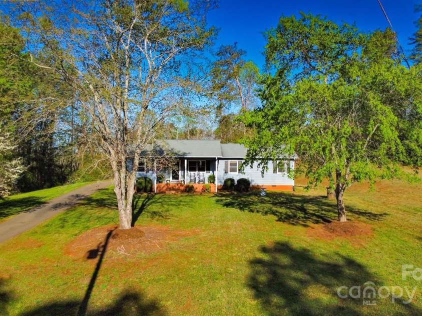 1469 Pearidge Road, Bostic, NC 28018.  MLS# CAR4288329, YatesRealty ID 31259. 