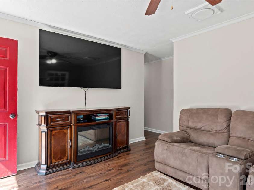 848 Huffman River Lane, Purlear, NC 28665.  MLS# CAR4394956, YatesRealty ID 31259. 