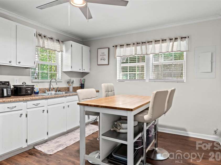 848 Huffman River Lane, Purlear, NC 28665.  MLS# CAR4394956, YatesRealty ID 31259. 