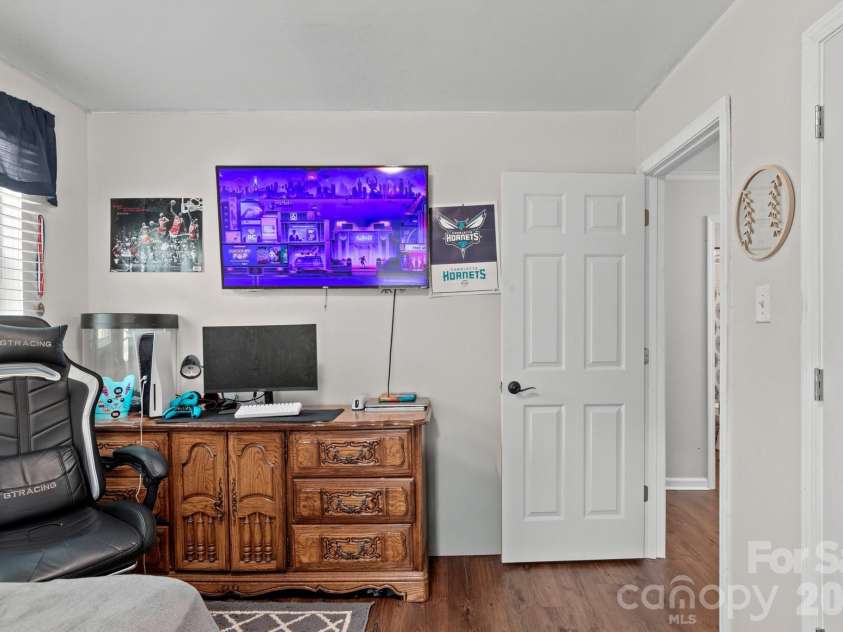 848 Huffman River Lane, Purlear, NC 28665.  MLS# CAR4394956, YatesRealty ID 31259. 