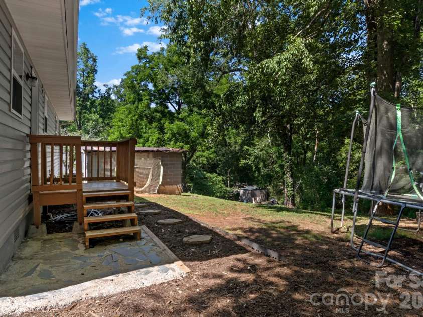 848 Huffman River Lane, Purlear, NC 28665.  MLS# CAR4394956, YatesRealty ID 31259. 
