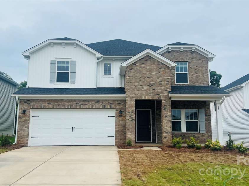 111 Heritage Valley Court, Mocksville, NC 27028.  MLS# CAR4270674, YatesRealty ID 31260. 