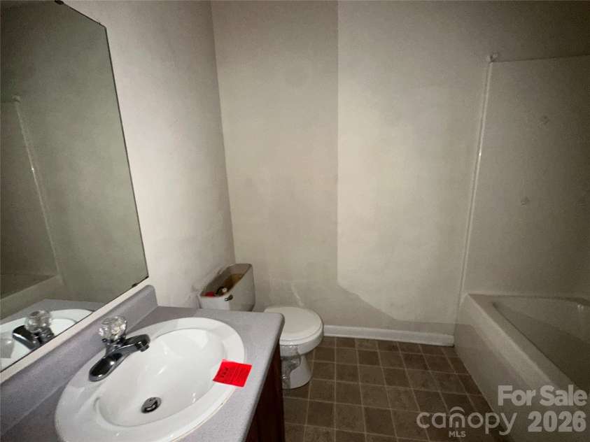 827 9th Street, Newton, NC 28658.  MLS# CAR4395228, YatesRealty ID 31261. 