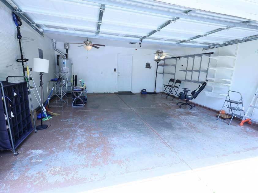 6614 Wicked Oak Lane, Charlotte, NC 28216.  MLS# CAR4253704, YatesRealty ID 31262. 