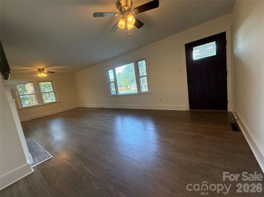 148 Barium Lane, Statesville, NC 28677.  MLS# CAR4395189, YatesRealty ID 31264. 