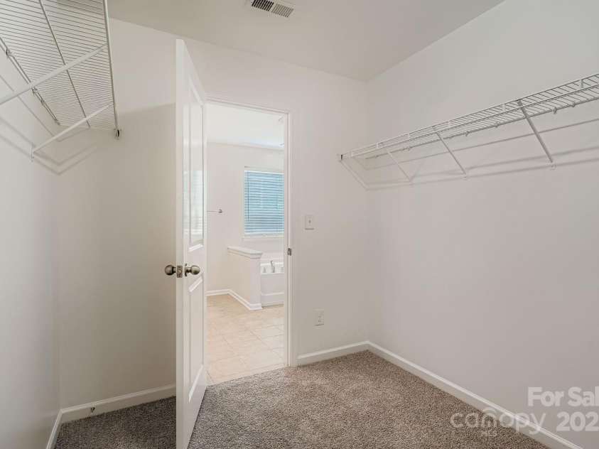 171 Gage Drive, Mooresville, NC 28115.  MLS# CAR4287060, YatesRealty ID 31264. En Suite Closet