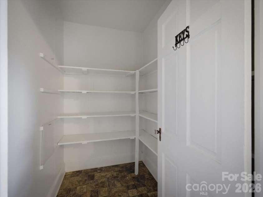 2401 Lail Road, Morganton, NC 28655.  MLS# CAR4386286, YatesRealty ID 31265. 