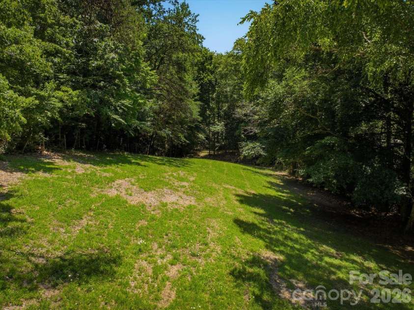 2401 Lail Road, Morganton, NC 28655.  MLS# CAR4386286, YatesRealty ID 31265. 