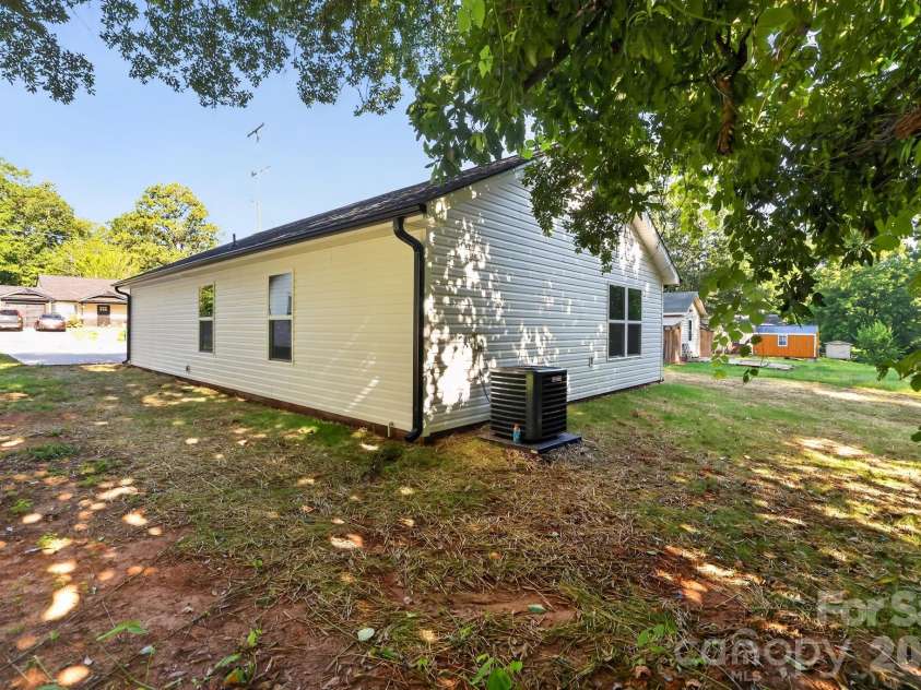 157 Third Street, Gaffney, SC 29340.  MLS# CAR4394350, YatesRealty ID 31267. Exterior rear/side