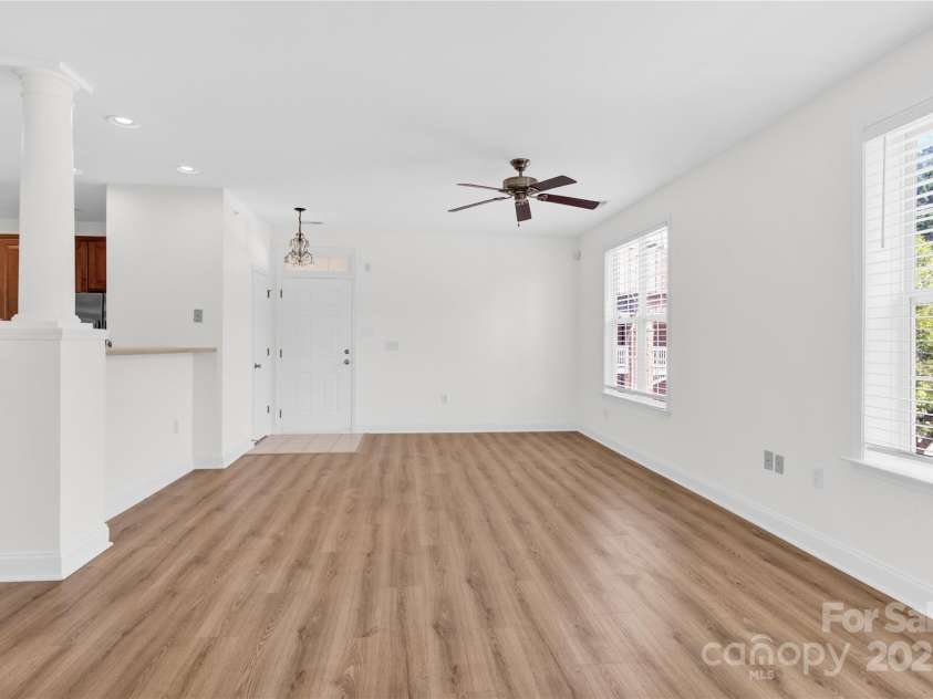 9053 Rosalyn Glen Road, Cornelius, NC 28031.  MLS# CAR4284846, YatesRealty ID 31267. 