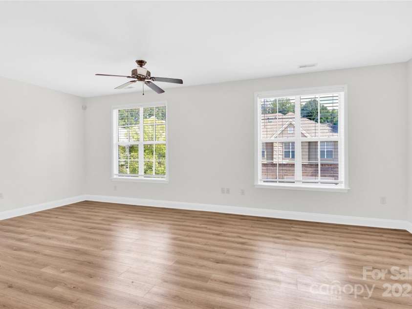 9053 Rosalyn Glen Road, Cornelius, NC 28031.  MLS# CAR4284846, YatesRealty ID 31267. 