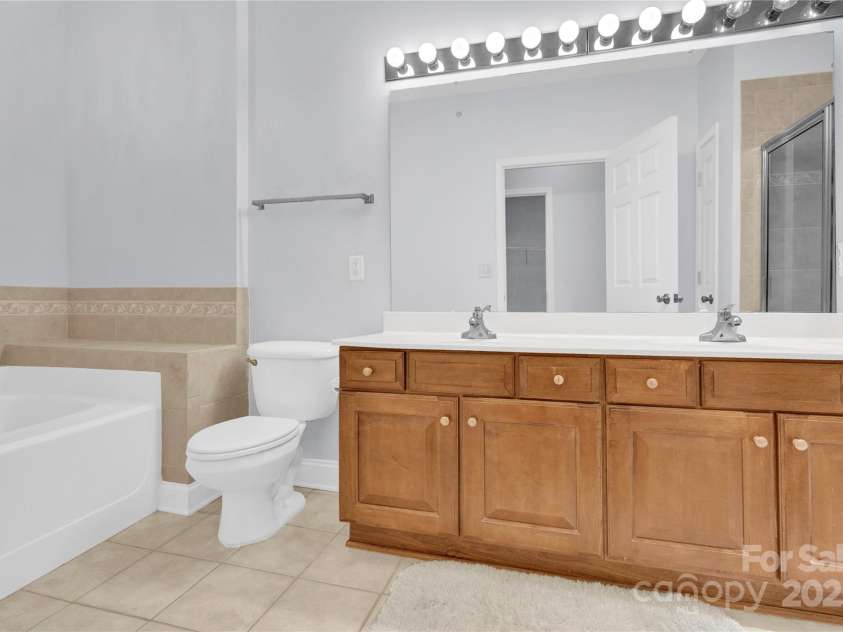 9053 Rosalyn Glen Road, Cornelius, NC 28031.  MLS# CAR4284846, YatesRealty ID 31267. 