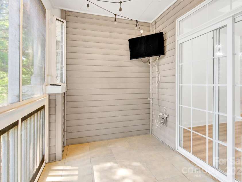 9053 Rosalyn Glen Road, Cornelius, NC 28031.  MLS# CAR4284846, YatesRealty ID 31267. 