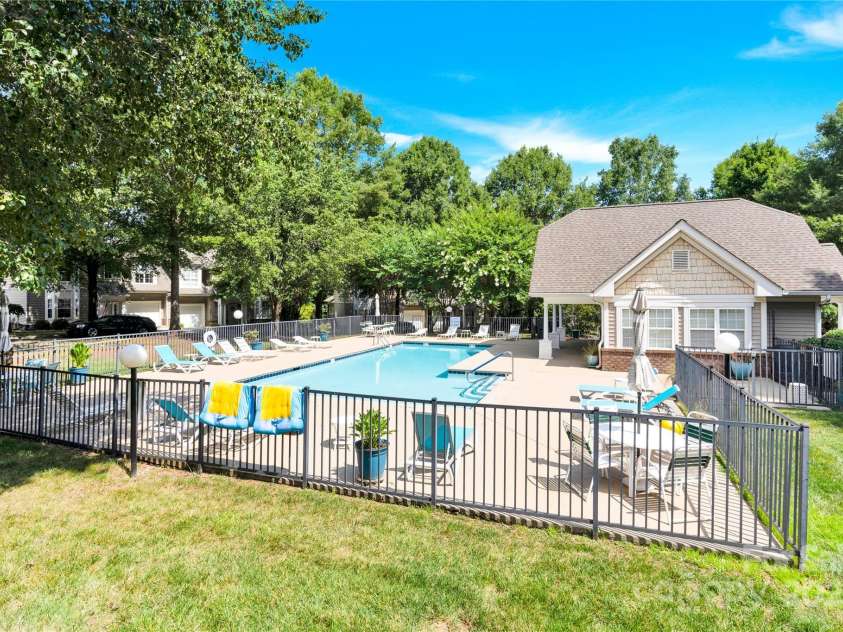 9053 Rosalyn Glen Road, Cornelius, NC 28031.  MLS# CAR4284846, YatesRealty ID 31267. 