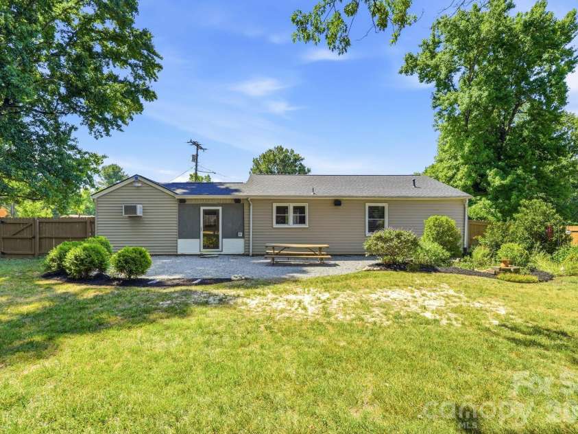 2758 Martin Street, Walkertown, NC 27051.  MLS# CAR4394820, YatesRealty ID 31268. 