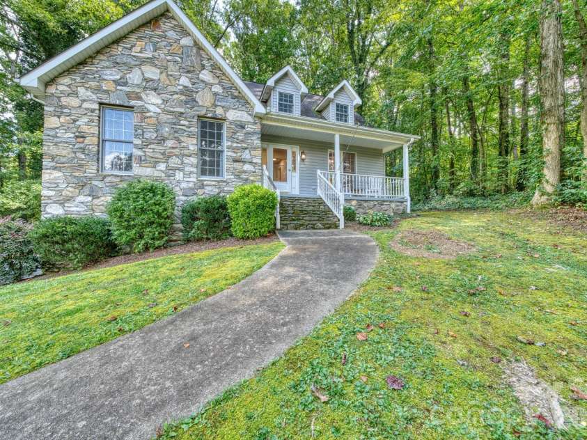 163 Canaan Drive, Candler, NC 28715.  MLS# CAR4426253, YatesRealty ID 31269. 